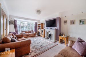 Sitting Room- click for photo gallery